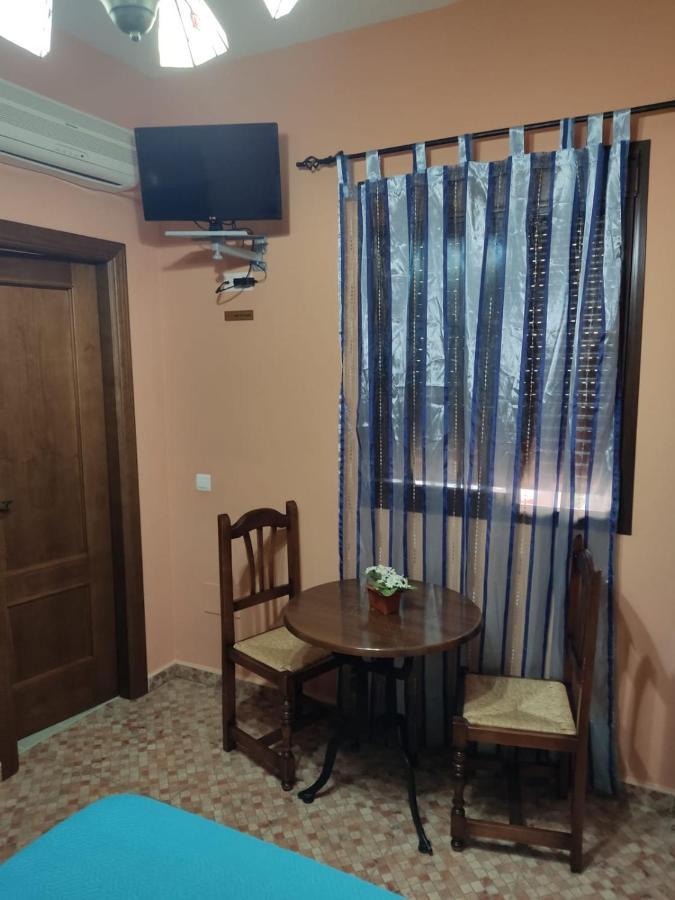 Hostal Monteolivos Cartama Exterior photo