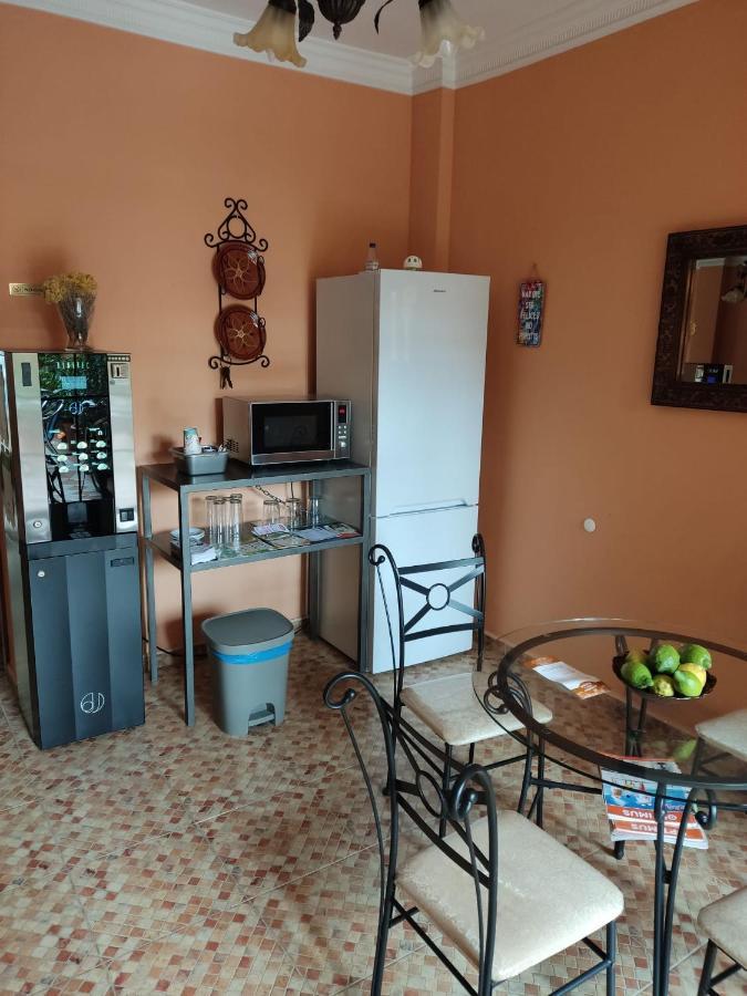 Hostal Monteolivos Cartama Exterior photo