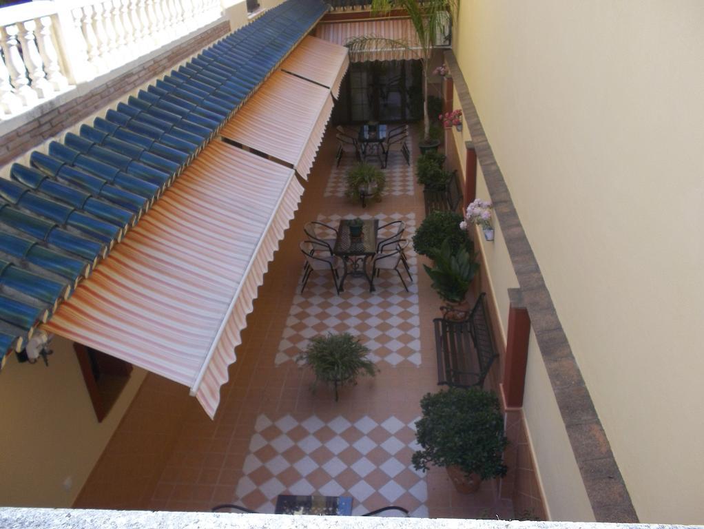 Hostal Monteolivos Cartama Exterior photo
